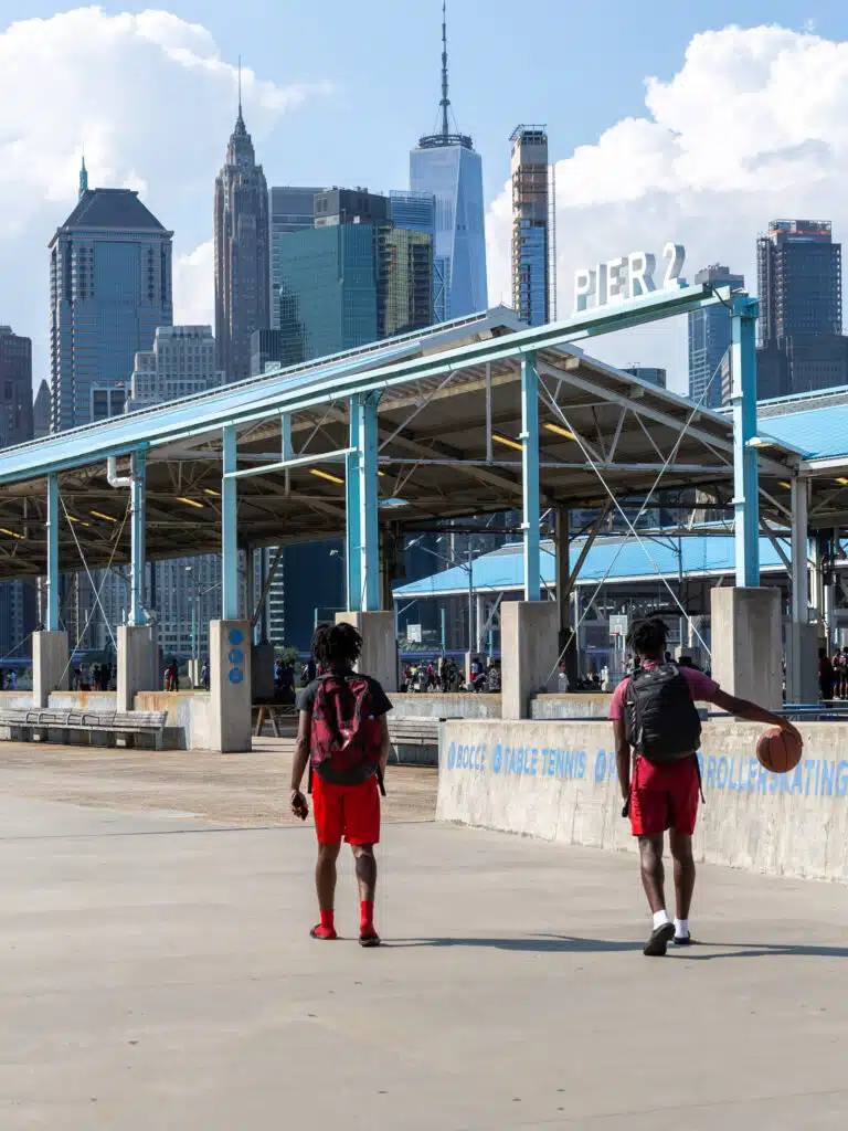 Brooklyn-Bridge-Park-Pier2-Basketball-Players-768×1024