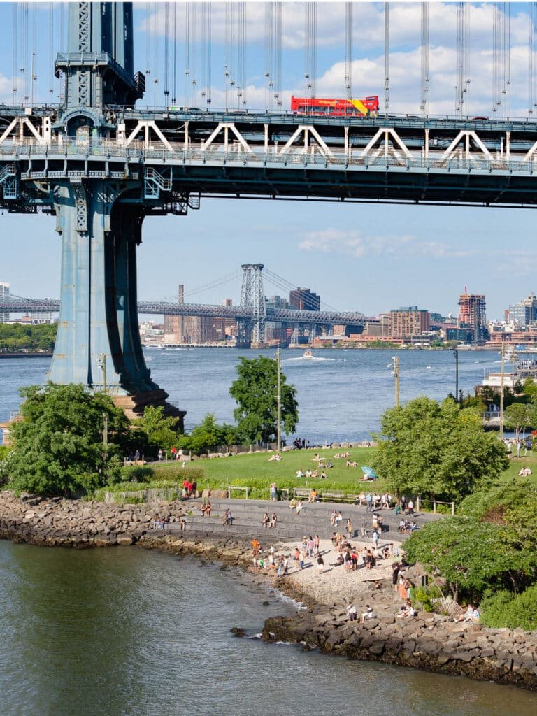 brooklyn-bridge-park-main-street-pebble-beach-perfect-EF-768×1024