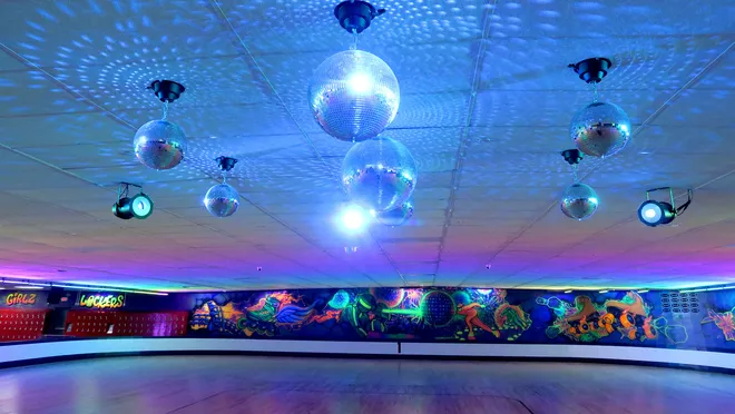 d2b39fd2-de05-493f-bd98-7b0aa8e5cfcf-UNITEDSKATES0321H