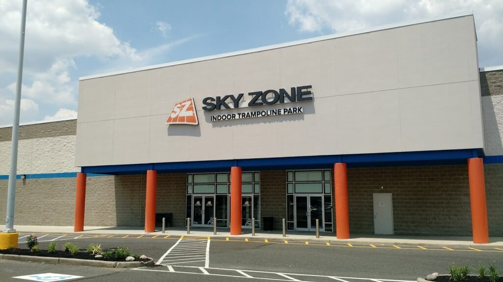 sky-zone-trampoline-park-maple-shade-township-0003-1024×576