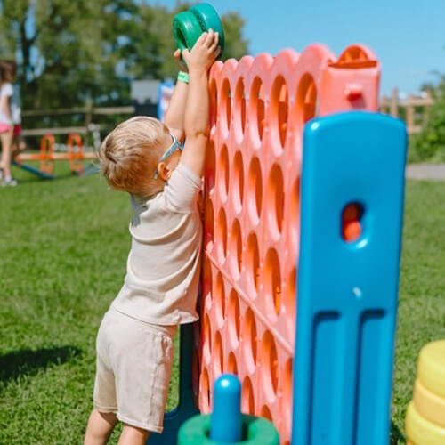 attractionsconnect4_WYxj