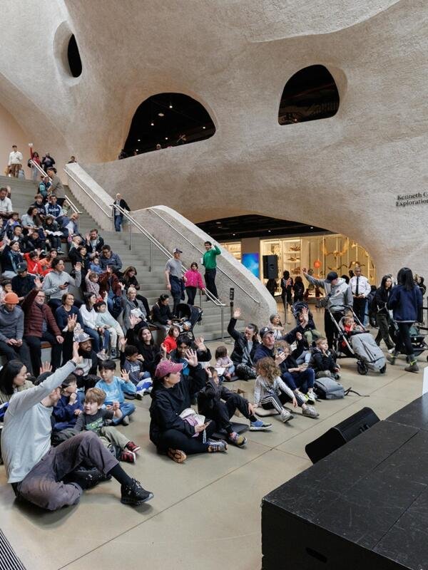 gilder-center-kids-gathering-1600-1200_tall_600