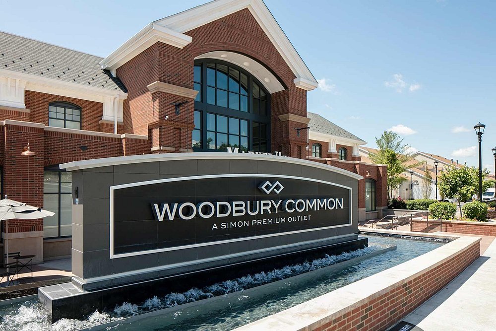 woodbury-common-premium.jpg